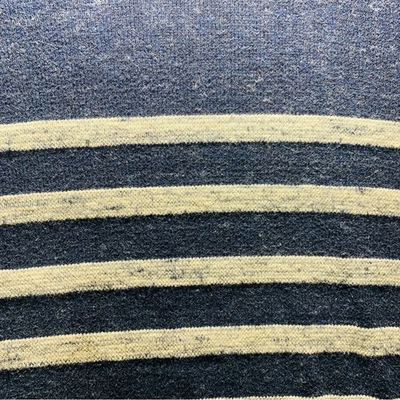GAP Women’s Navy and White Striped Sweater SZ S - Picture 5 of 7